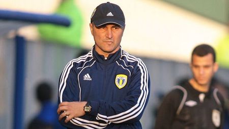 Răchită n-a putut explica de ce Petrolul a căzut în repriza a doua:** "Nu comentez!" De ce a fost schimbat Hamza! Ți s-a părut un meci dubios?