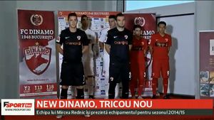 VIDEO | Dinamo și-a prezentat echipamentul și lotul pentru noul sezon! Cum arată noile tricouri
