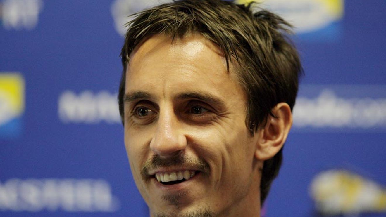 Gary Neville și-a prelungit contractul cu Manchester United