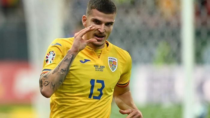 Valentin Mihăilă s-a despărțit de iubită și i-a luat câinele! O altă femeie i-a luat deja locul fostei în viața fotbalistului. GALERIE FOTO