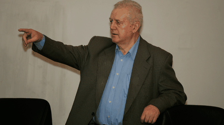 "Am spus că se va ajunge să se tragă cu pistolul la meciuri!"