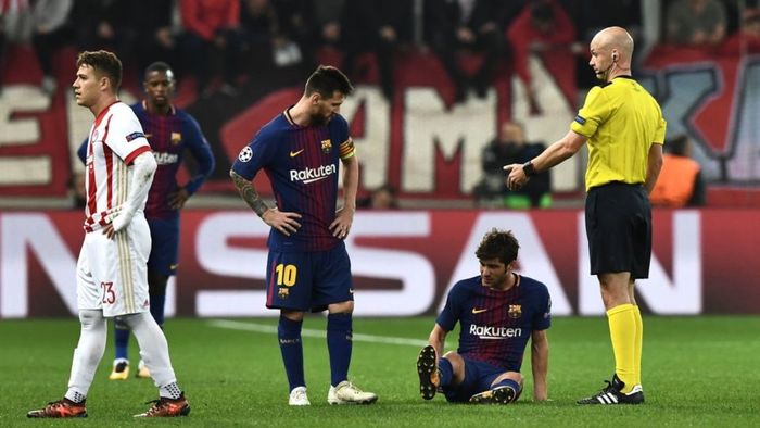 Probleme de lot la Barcelona. Doi jucători "s-au rupt" în meciul cu Olympiacos și revin la finalul anului. Infirmeria își poate face propria echipă