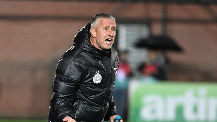 Laurențiu Reghecampf l-a ignorat la flash-interviu după Voluntari – FCSB iar acum a venit și explicația: „Nu poți să zici nimic bine!”