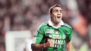 Bănel te trimite la teatru!** Fanii care merg la meciurile lui Saint Etienne primesc gratis un bilet la Teatrul Operei