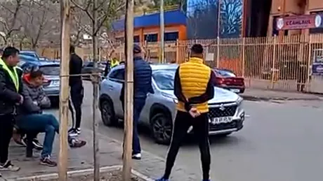 VIDEO | Ceahlăul, trimis în stradă de Primăria Piatra Neamț. Cristian Pustai și jucătorii echipei au primit interdicție să mai intre în baza sportivă a orașului pe care îl reprezintă. Update: autoritățile locale au fost înduplecate