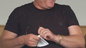 Dragomir către acționarii dinamoviști: "Vă cumpăr eu acțiunile! Plecați de la echipă?"