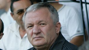"Și dacă schimbam șase rânduri de arbitri, tot nu băteam"