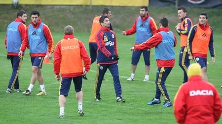 Încă un atac ironic la adresa lui Lucescu Jr:** "Cu Răzvan nu ne mai găseau ăia în urne la tragerea la sorți"