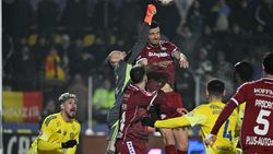 CRONICĂ Seara și înfrângerea! Unirii Slobozia nu-i priește nocturna, Rapid ține urma liderului cu reușitele lui Daniel Paraschiv și Alex Dobre
