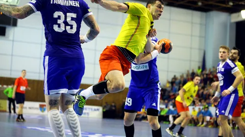 România ar fi jucat cu Danemarca și pentru calificarea la Campionatul Mondial de handbal masculin din 2017. Programul celor 9 jocuri din play-off