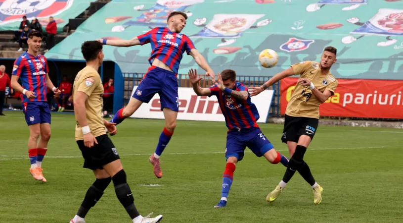 Jucătorii de la FC Bihor, îndemnați să fie ”foarte inteligenți” dacă vor să obțină un rezultat pozitiv la Voluntari. Orădenii își fac griji și pentru arbitraj: ”Trebuie subliniat, că nu mai merge!”