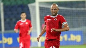 Popov a fost prezentat la Craiova: "Sunt fotbaliști buni aici, vreau să jucăm în Europa". Cârțu și 7 jucători se luptă pentru promovarea în Liga 3