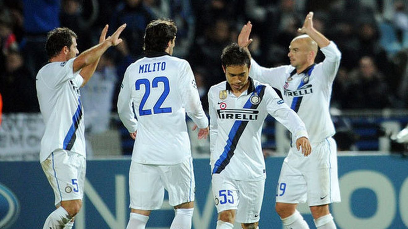 S-au epuizat biletele! Pe jucătorii lui Inter îi așteaptă un adevărat vulcan sub "Pietricica"!** Doar 52 de fani pentru elevii lui Stramaccioni