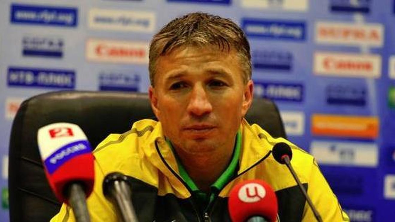 "SuperDan" a găsit cele două MOTIVE ale eșecului din partida cu Dinamo Moscova!** Ce acuză Petrescu