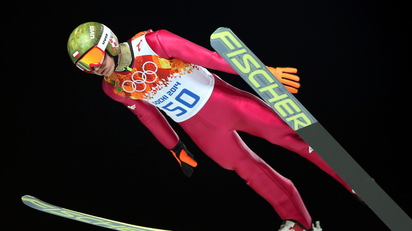 Sâmbătă e ziua uneia dintre cele mai așteptate probe de la JO: Finala la Sărituri cu schiurile, pe trambulina mare. Programul de la Soci