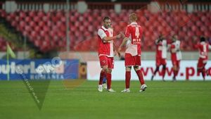 Moți:** "Dacă ne prezentăm așa și cu Rapid, luăm 10-12!"