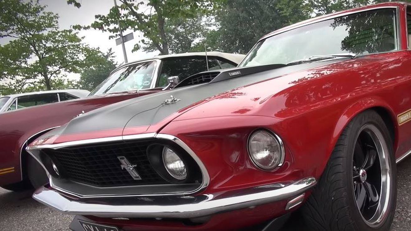 „Plângăciosul” și-a luat bolid de colecție! După ce a fost umilit de Gigi Becali, Adi Popa a investit 50 de mii de euro într-un supercar | FOTO