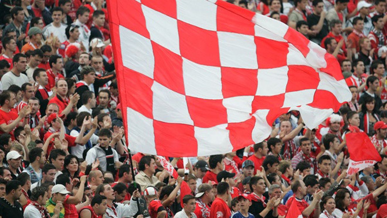 Dinamo-Astra, ultimul meci al "câinilor" pe teren propriu!
