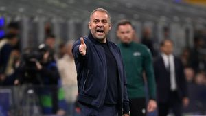 Mesajul tranșant al lui Hansi Flick după ce Barcelona a ratat calificarea în finala Ligii Campionilor după dubla cu Inter: „Toată lumea e dezamăgită!”