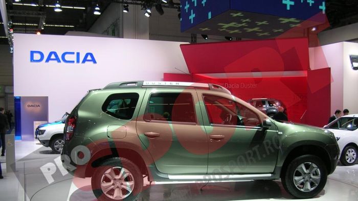 FOTO - Imagini cu Dacia Duster face lift de la Salonul Internațional Auto de la Frankfurt