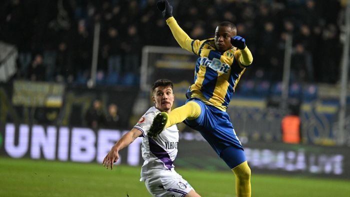 Dongmo de la Petrolul Ploiești e dorit de CFR Cluj. Alte 3 oferte pentru fotbalist