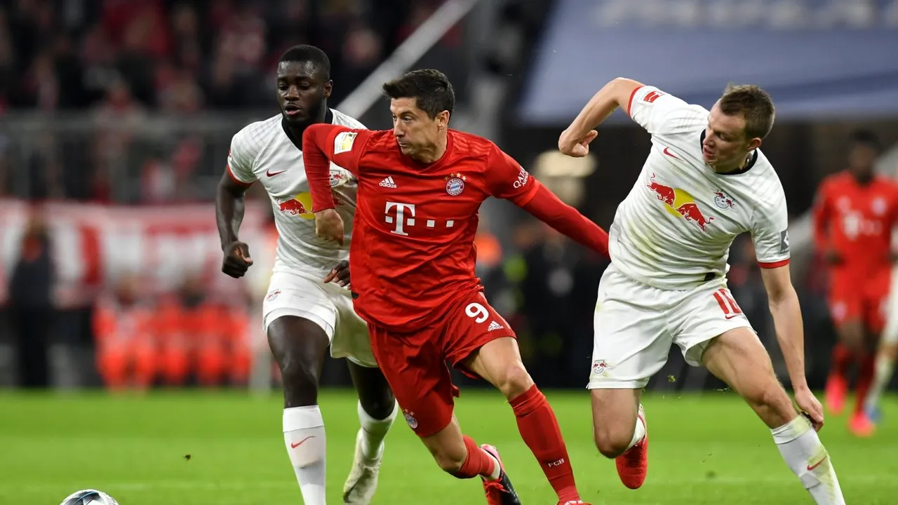 Robert Lewandowski, dezlănțuit în lupta pentru „Gheata de Aur”. A marcat cu Fortuna Dusseldorf și este cel mai tare golgheter din Europa