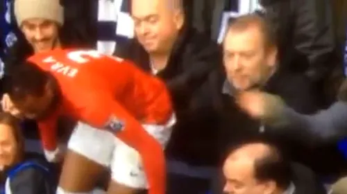 Faza săptămânii! VIDEO: Patrice Evra a aterizat în mijlocul galeriei lui Tottenham, fanii l-au ajutat să revină în teren :)