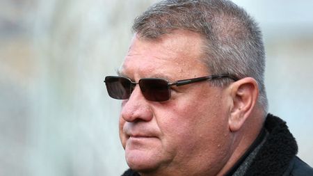 Porumboiu face gălăgie înainte de meciul cu CFR, clujenii se țin de glume:** "Se fac baturi, că vine Paștele"