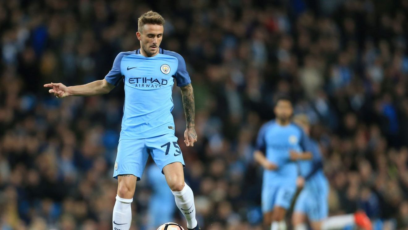 Dinamo este la un pas de transferul anului în România! Pablo Cortacero a confirmat negocierile cu Aleix Garcia, fost jucător la Manchester City