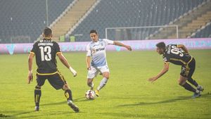 Bulgarul Craiovei crede că pandemia este doar un prilej pentru ca unii să câştige bani. Ivanov: „Noi suferim, iar alţii profită”