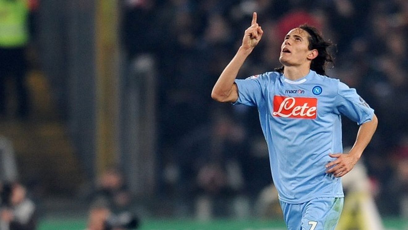 Îi are "prieteni" pe Kaka, Lucio și Cavani!** Noul Testament pentru sportivi, lansat de un fost câștigator al Cupei României