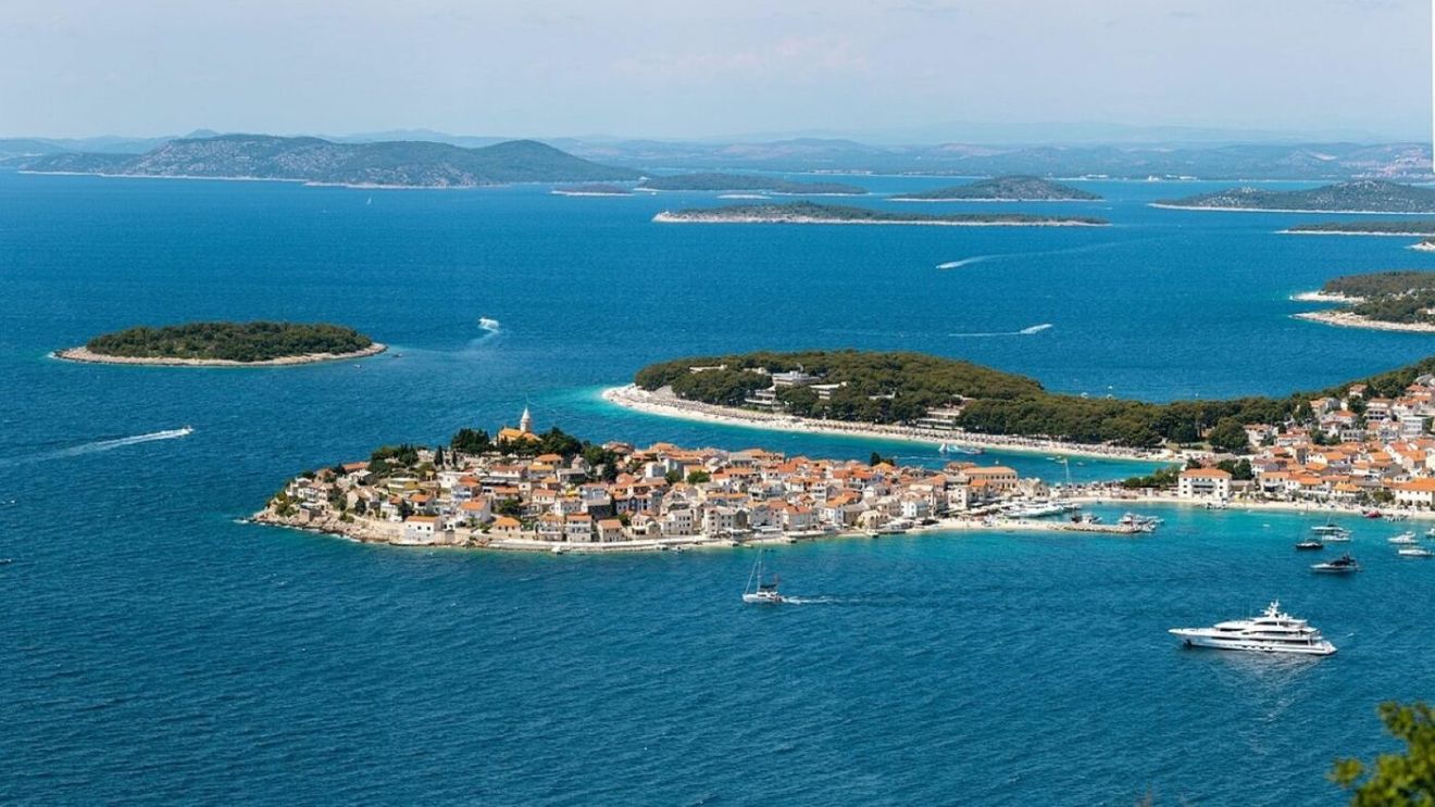 Cele mai bune plaje pentru sporturi acvatice în Croația (P)