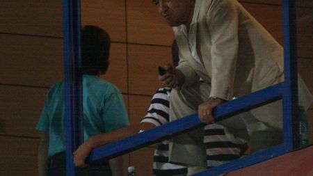 Becali a făcut SHOW în lojă la meciul cu "U":** "Balaj, nenorocitule, mă furi la mine acasă?"