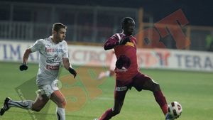 CFR-ul duce Steaua pe 8!** Gloria - CFR 0-3