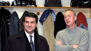 Cruyff: "Toți știu că la Real Madrid nu antrenorul decide!"