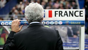 Platini: "Câți spectatori, atâția polițiști!"