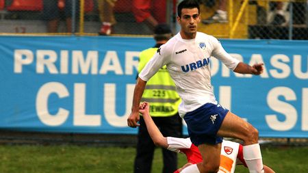 "Am luat 17 goluri, dar jucăm frumos"