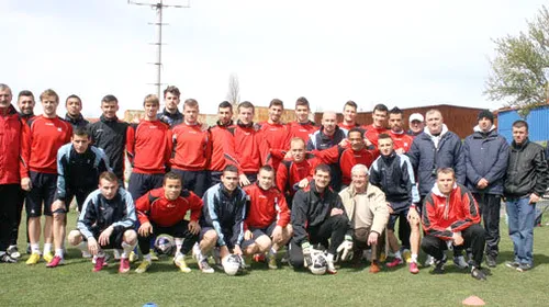 Pe stadion după 26 de ani!** La inițiativa ProSport, Victor Câmpeanu a asistat la antrenamentul elevilor lui Petre Grigoraș