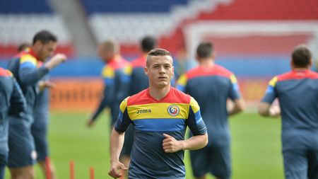 Diferențe uriașe între discursul halucinant al lui Iordănescu și cel al jucătorilor. Torje, dărâmat la finalul meciului: "Este rușinos, ne cerem scuze suporterilor"