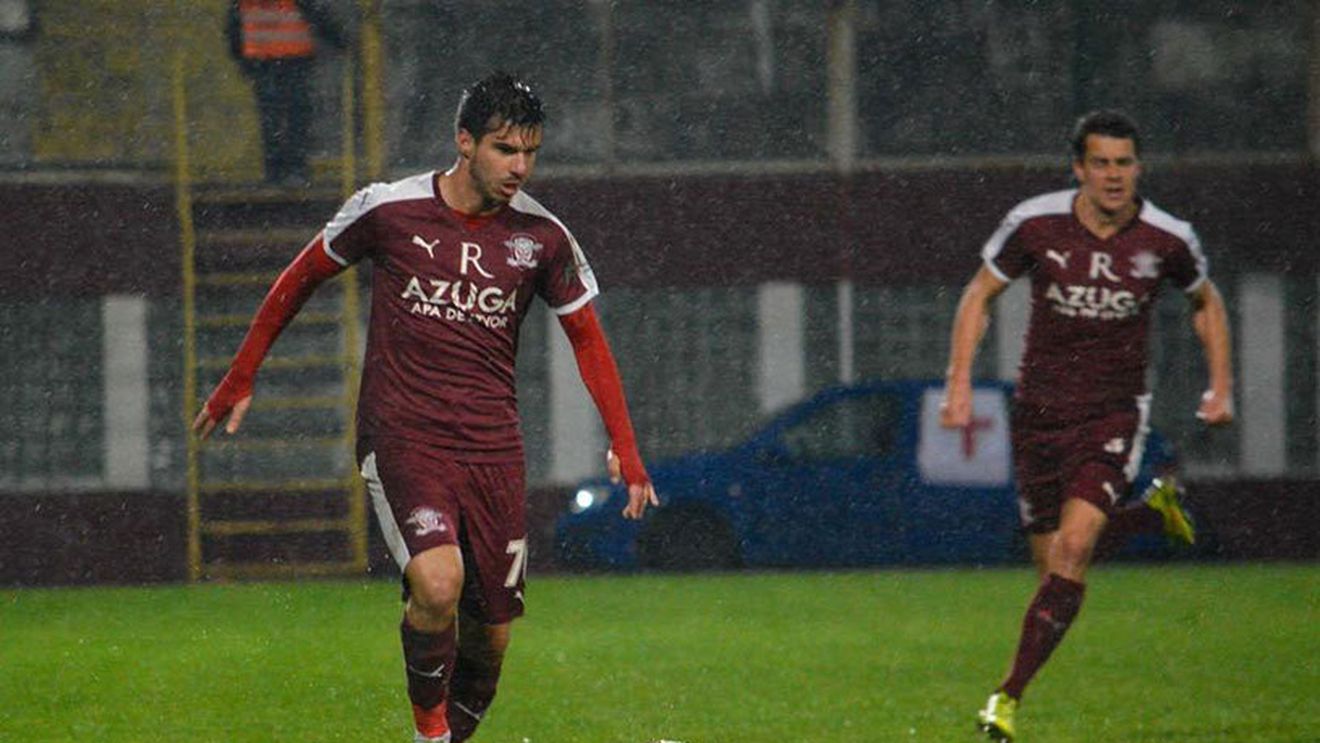 FOTO ȘOCANT | Cum arată o "ambulanță" în Liga a 2-a! "E mașina noastră pe care punem o pânză cu crucea roșie!"