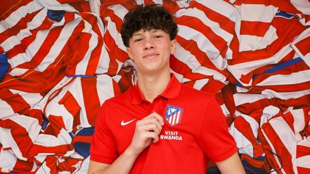 SPECIAL Povestea puștiului de 16 ani din Chișinău care calcă pe urmele lui Horațiu Moldovan la Atletico Madrid după ce a refuzat pe marele Real Madrid