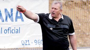 Duckadam, reprimit la echipă!** Legenda Stelei a trecut peste neînțelegerile cu Reghe și a fost alături de roș-albaștri la Vilnius