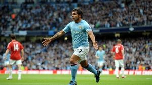 Tevez în Giulești!** Rapid, la un pas să devină satelitul lui Manchester City: asta ar fi fost LOVITURA secolului