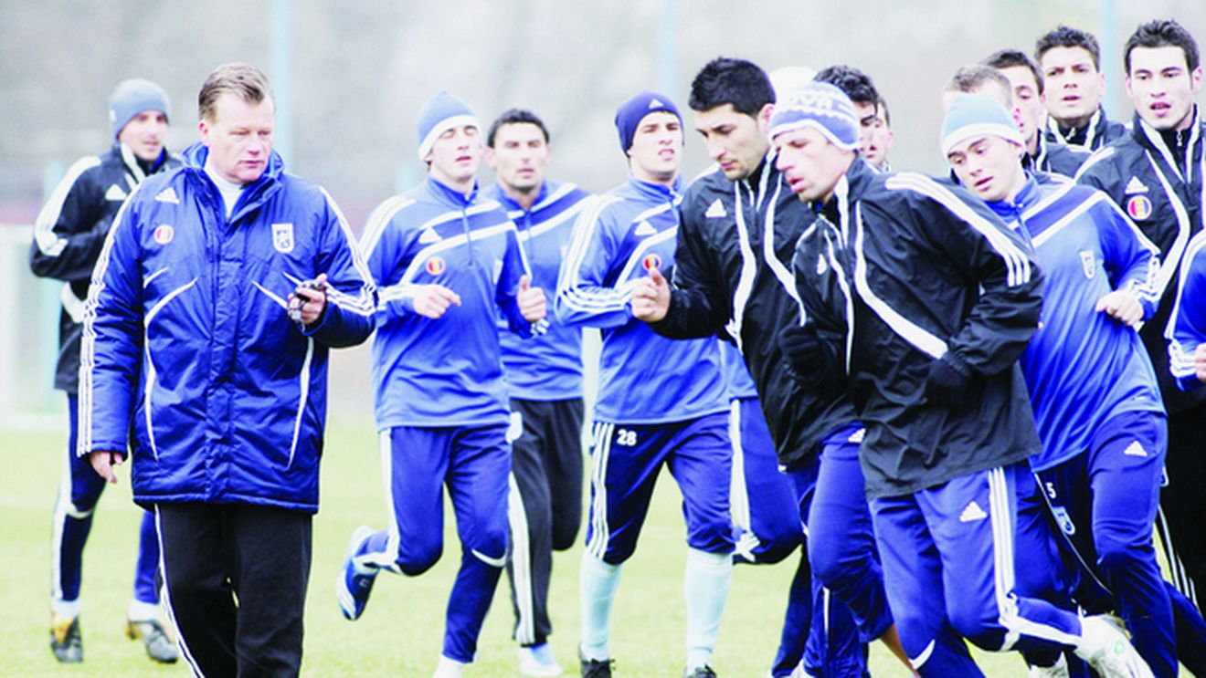 Adversari modești pentru Craiova în cantonamentul din Antalya