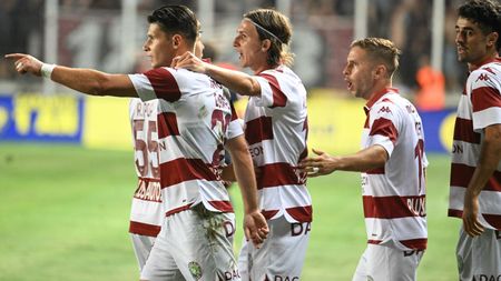Petrolul - Rapid 0-2, în etapa 6 din Superliga. Victorie facilă pentru giuleșteni pe „Ilie Oană”, grație golurilor lui Dobre și Moruțan!