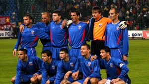 Ce contract a fost pus să semneze singurul fotbalist care a jucat la „toate trei Steaua: a lui Ceaușescu, a lui Păunescu și a lui Becali”. EXCLUSIV