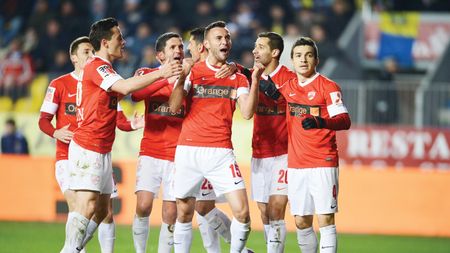 Egali cu Steaua în acest an!** În clasamentul returului, "câinii" au același număr de puncte ca roș-albaștrii