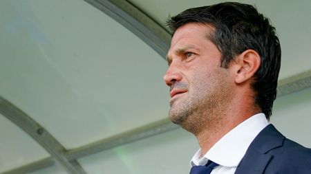 Cristi Chivu, dezvăluiri incendiare după 13 ani! Motivul pentru care s-a transformat brusc în „animalul” violent care l-a pocnit pe Marco Rossi și le-a arătat semne obscene fanilor lui AS Roma: „Au sunat-o pe soția mea și au întrebat-o dacă sunt agresiv acasă!” | VIDEO