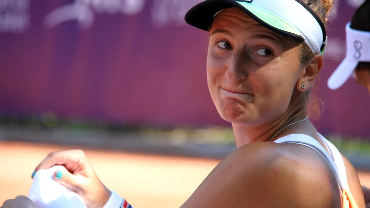 3-6, 0-4. Și a început taifunul din București! Primele declarații ale Irinei Begu după victoria mare din primul tur de la Australian Open. 