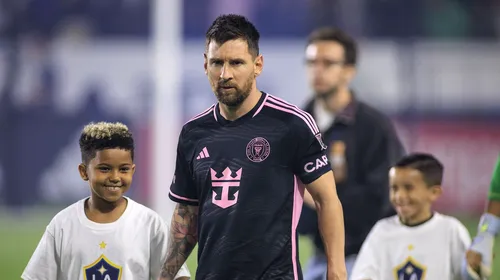 Nepotisme la cel mai înalt nivel. Cine e copilul care a ieșit de mână cu Leo Messi la meciul dintre LA Galaxy și Inter Miami și ce avere au părinții lui